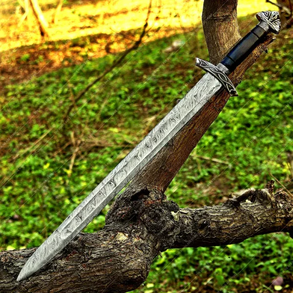 Froged Damascus Steel Viking Larp Cutlass Sword, Viking Master Cosplay Long Sword