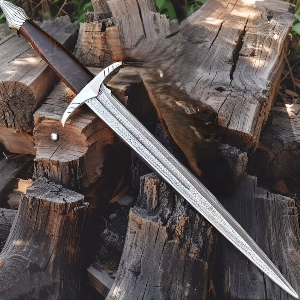 Handmade Damascus Steel Double-Edge Short Sword with Leather Sheath - Image 2